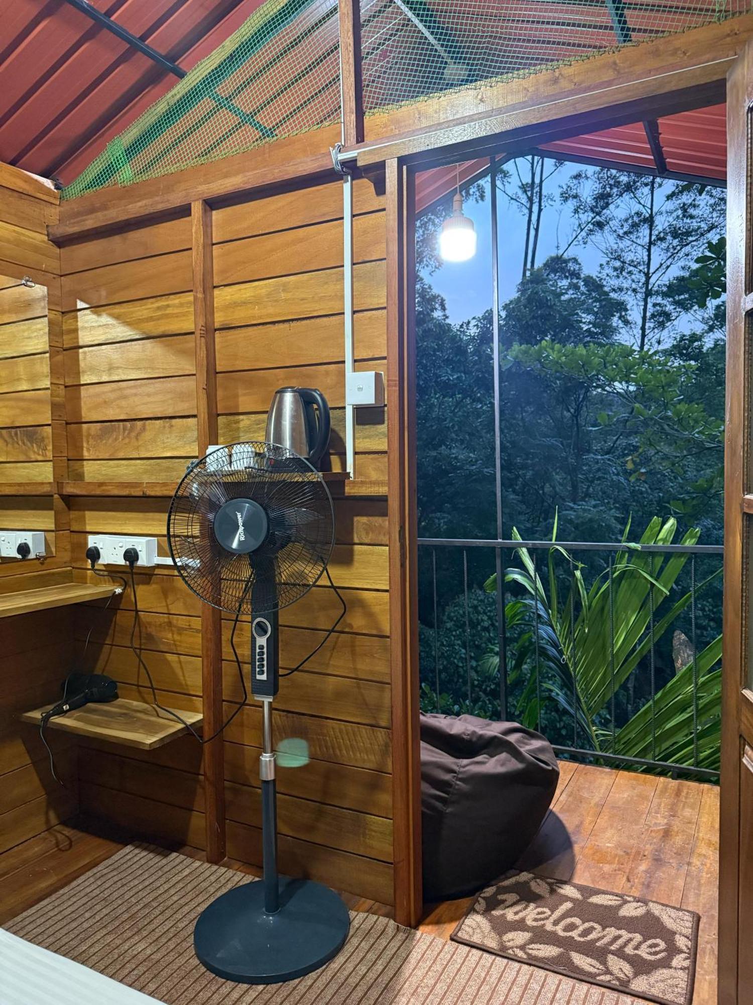 Ella Jungle Inn Homestay And Tree House Buitenkant foto